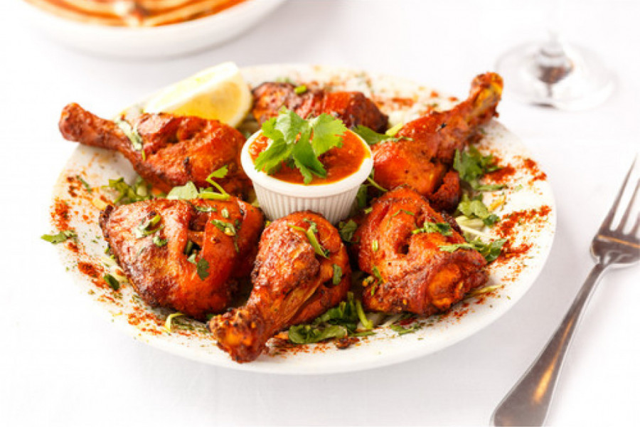 Indijska tanduri piletina sočna je zbog posebnog sastojka u kojem se marinira