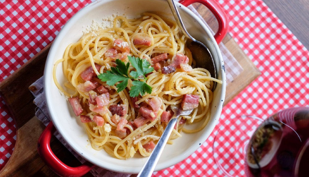KARBONARU SVI VOLIMO Pripremljene špagete na ovaj način otopiće vaša nepca