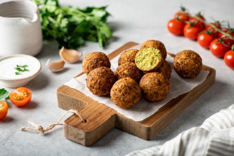 Savršen OBROK BEZ MESA posne ćuftice iz rerne, poznate kao FALAFEL možete da nosite i na posao (VIDEO)