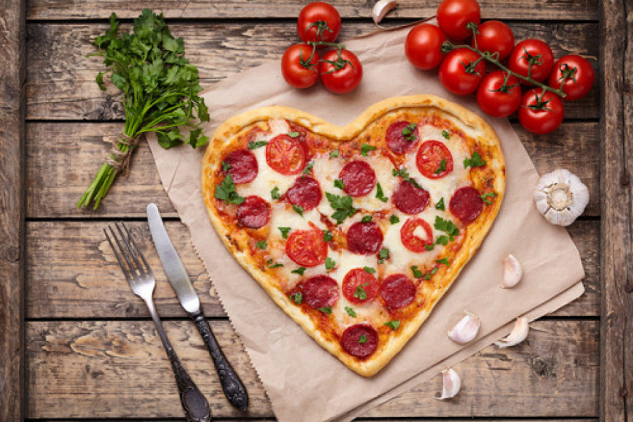 Pica s prizvukom ljubavi za zajednički ručak pun nežnosti