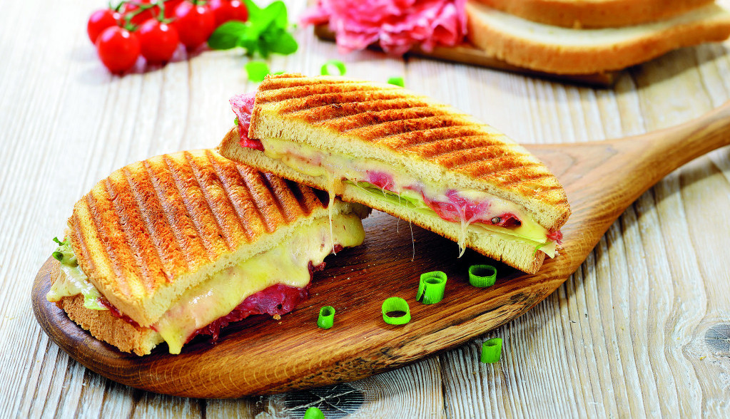 ŠPANCI ZNAJU TAJNU Neodoljivi topli sendvič sa SERANO šunkom pravićete odmah!