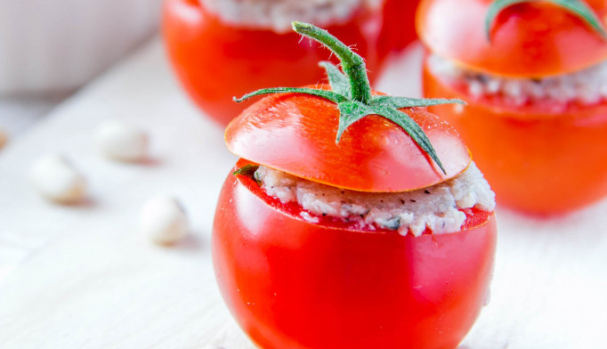 UKUS JE ZAISTA PREDOBAR Punjeni čeri paradajz prava zakuska za iznenadne goste