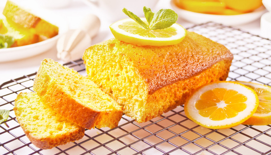 MEKAN I MIRIŠLJAV Biskvitni kolač sa pomorandžom može da bude i desert i sladak doručak