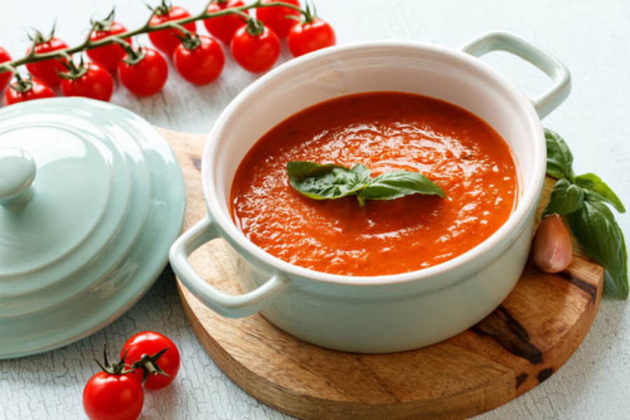 DIŽE IZ MRTVIH Čorbica od paradajza iz rerne je novi hit recept na društvenim mrežama