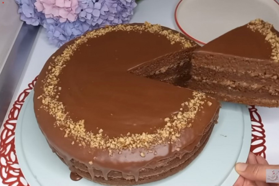 Čokoladna kutlača torta iz šerpe