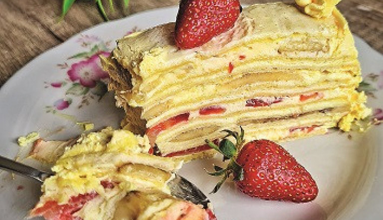 voćna rozen torta