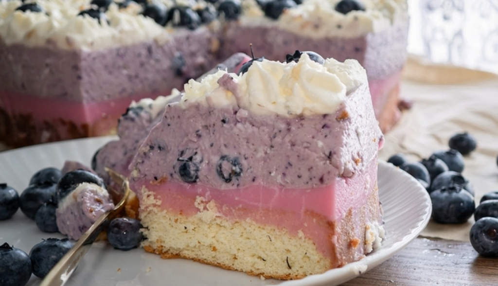 kolač sa borovnicama