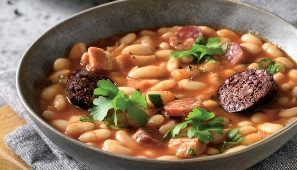 pasulj sa kobasicama