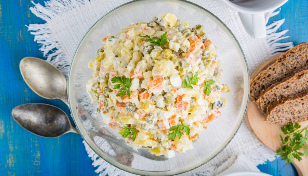 ruska salata sa majonezom