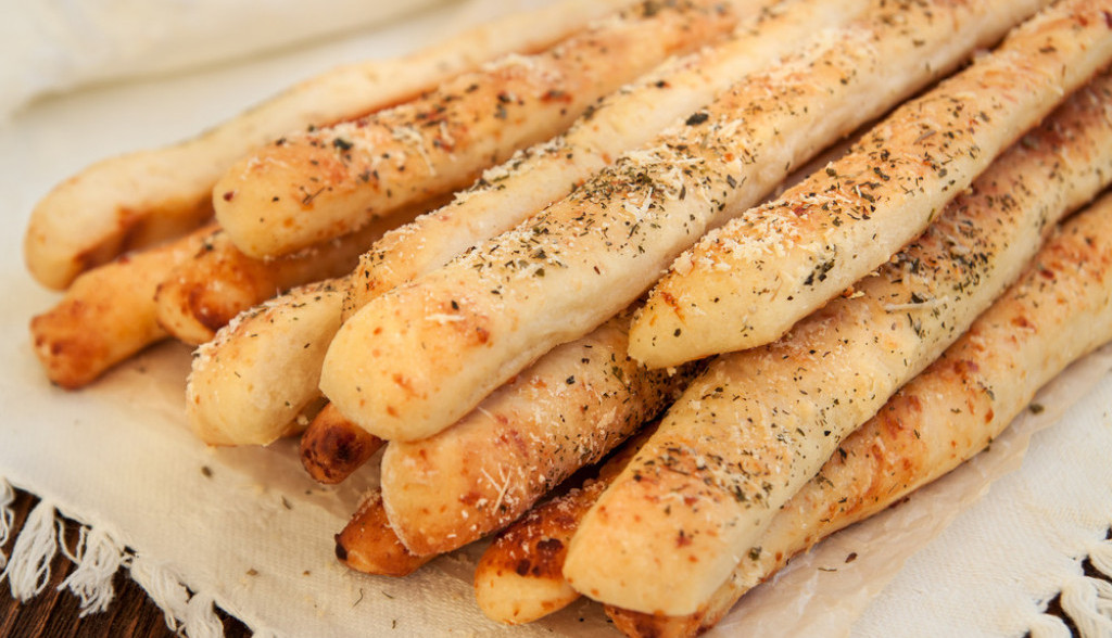 štapići sa belim lukom