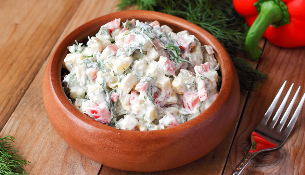 ruska salata sa makaronama