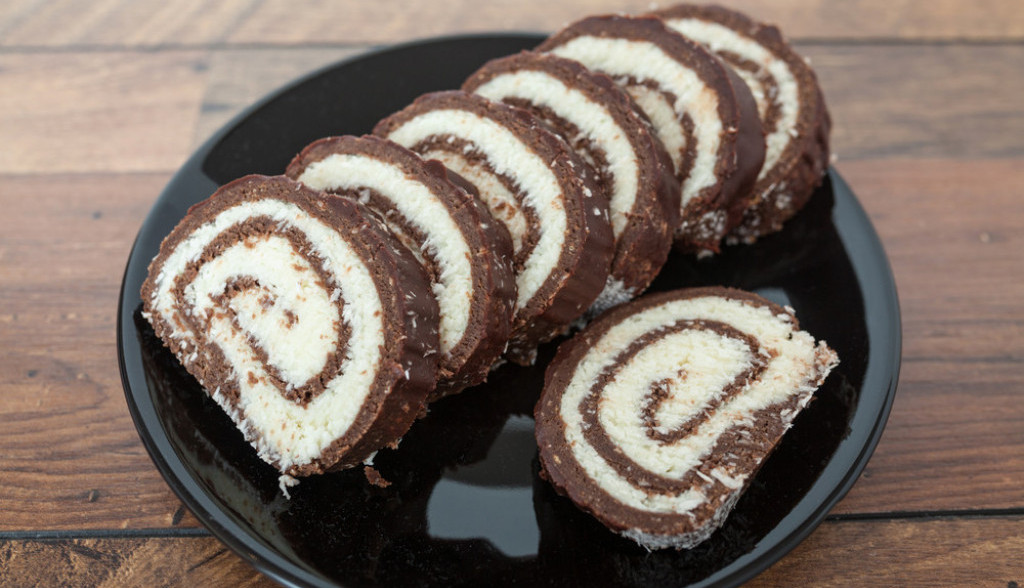 keks rolat sa kokosom