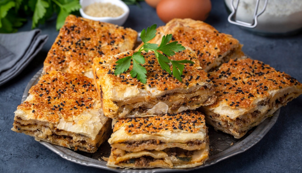 tandir burek sa mesom