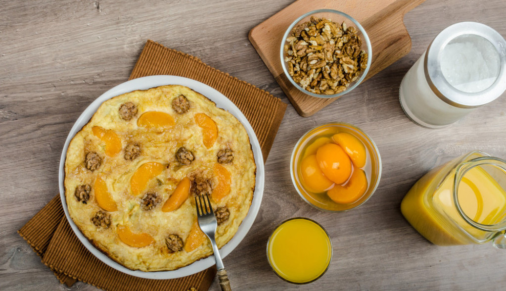 omlet sa jabukama i cimetom