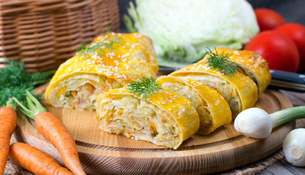 savijača sa kiselim kupusom