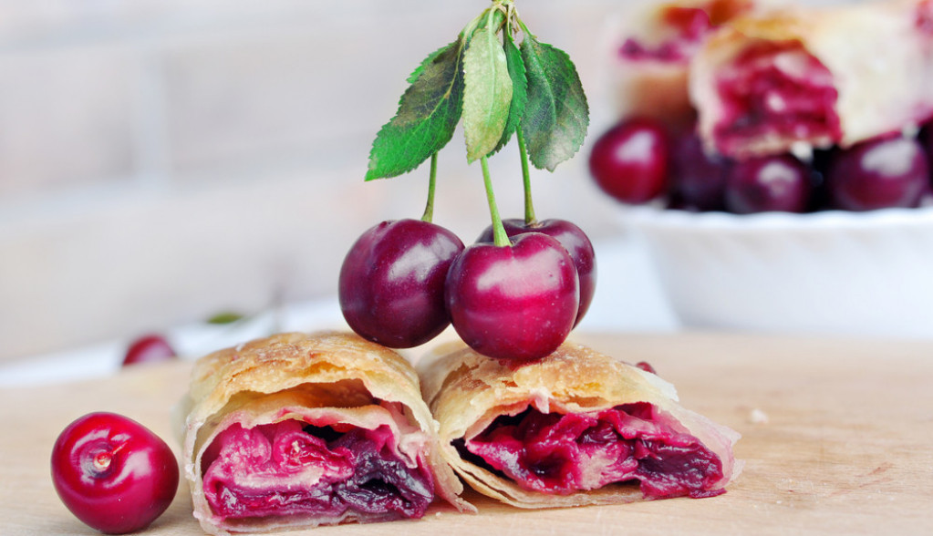 pita sa višnjama
