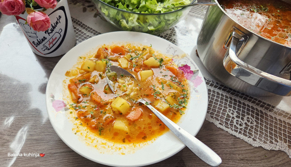 posni paprikaš sa taranom