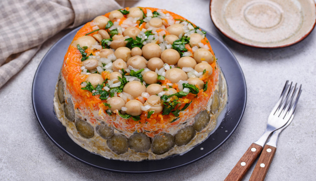 slana torta sa šampinjonima