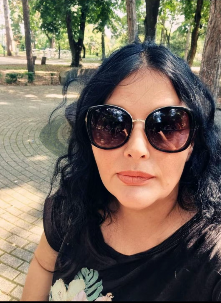 čokoladni tart sa malinama