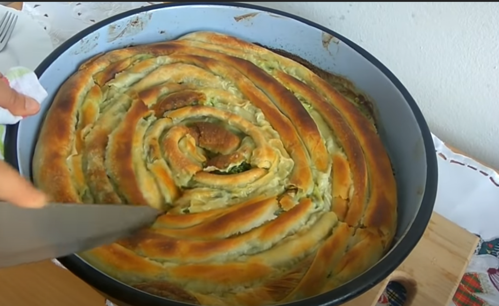 STARI RECEPT SA JUGA SRBIJE Banica sa sirom, fantazija ukusa