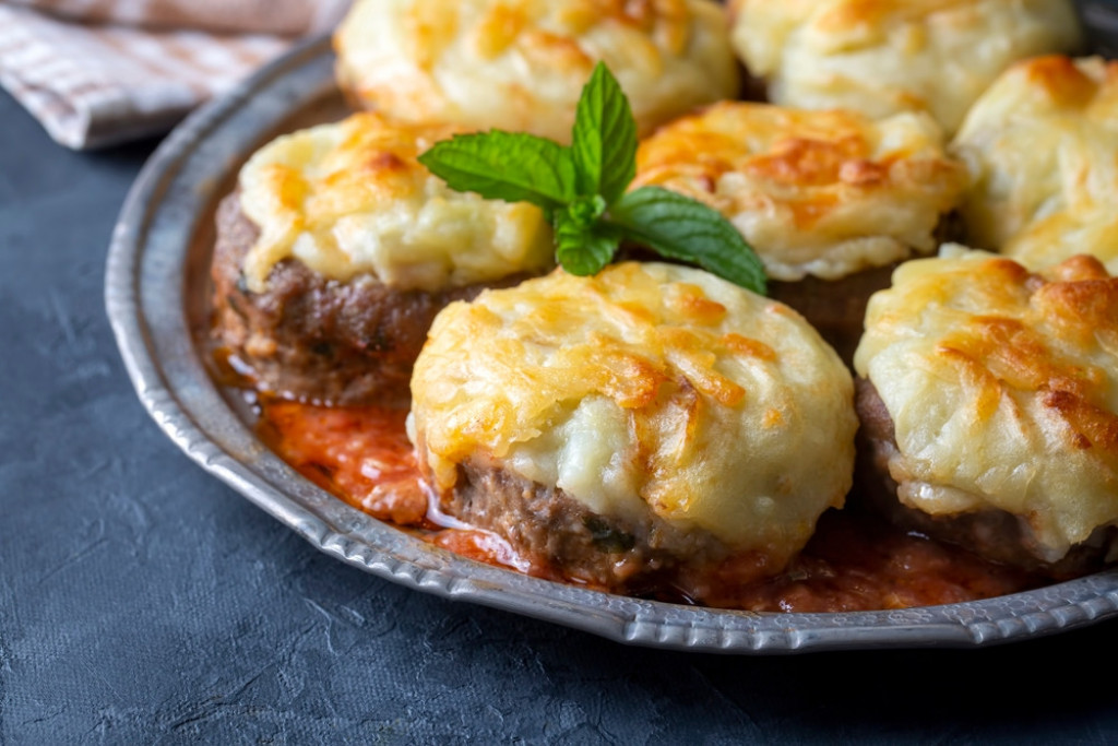 SKRČKAJTE ĆULBASTIJE Žene masovno traže recept za čuveno jelo sa juga Srbije