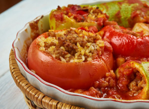 LEPŠA I UKUSNIJA NEGO SA MESOM Vrhunska posna punjena paprika, lagano i fino jelo