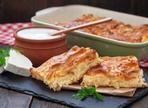 GIBANICA SA SIROM SIMBOL SRPSKE KUHINJE Ukus će vas oduševiti imamo originalni recept