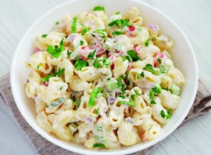 KREMASTA SALATA OD MAKARONA Gotova za pola sata, a ukus je fenomenalan!