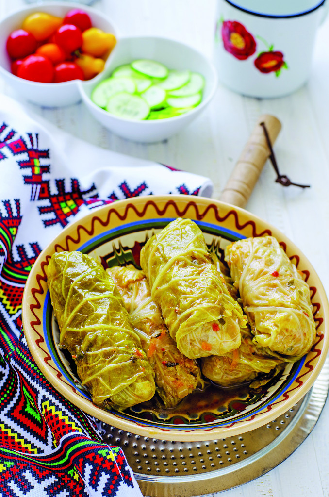 SARMA SA PIRINČEM I ORASIMA Ovu varijantu morate da probate, lepša je nego s mesom!