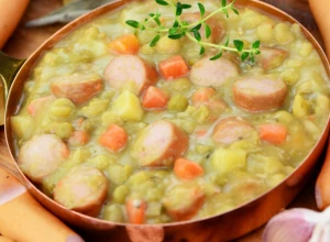 Varivo od sočiva i kobasice: Ako volite pasulj, sigurno ćete obožavati i ovaj recept