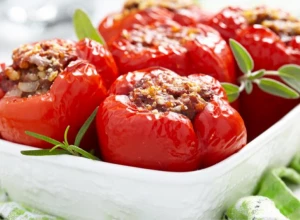 PAPRIKE PUNJENE PILEĆIM MESOM Morate da probate ovo vrhunsko jelo!