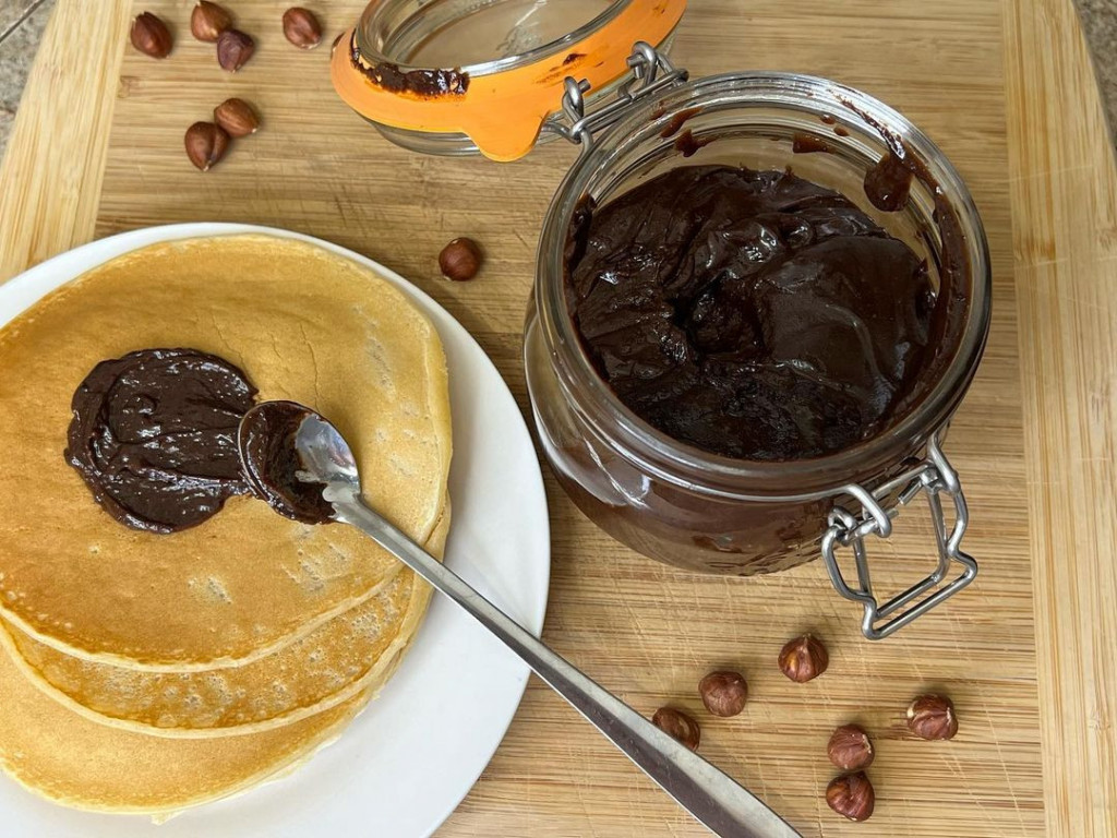 EM ZDRAVA, EM JEFTINA Recept za DOMAĆU NUTELU gotovu za SAMO 15 minuta (VIDEO)