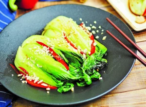 Ukoliko dosad niste probali KINESKI KUPUS, sada je pravi trenutak: bok čoj je prebogat vitaminima A i C