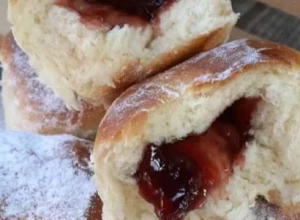 PRAVE, DOMAĆINSKE Milica Ivančov otkriva porodični recept za neodoljive buhtle koje oduzimaju dah svakome ko ga proba