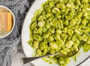 DOMAĆE NJOKE SA PESTO SOSOM Zorica nam je dala recept koji je naučila od svekrve Italijanke!