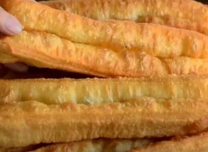BEZ KVASCA, SA SASTOJCIKA KOJE IMATE KOD KUĆE Najmekše i najvazdušastije mekike, poješćete ih u slast