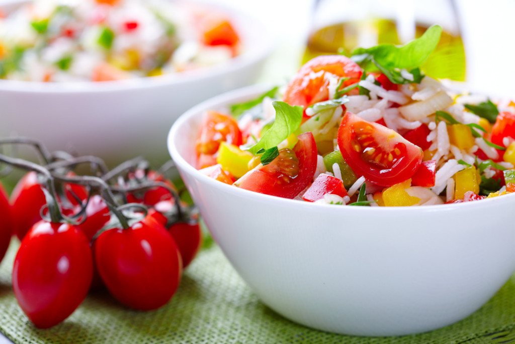 SALATA OD PIRINČA I POVRĆA Fantastično ukusna, može zameniti obrok!