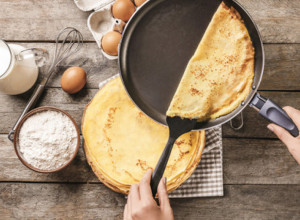 ŠTA MOŽE DA ZAMENI JAJA U TESTU ZA PALAČINKE? Ako dodate neku od ove 3 namirnice, nećete da primetite razliku