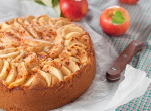 MORATE PROBATI Pripremite danas čarobni kolač od jabuka sa samo 5 sastojaka, bez ulja i putera