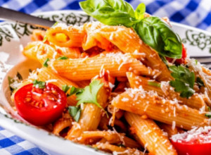 LAGANI LETNJI RUČAK Pasta sa povrćem, učiniće vaš dan idealnim