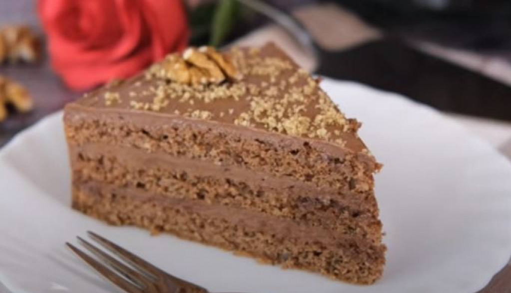 TORTA OD ORAHA SA KARAMEL FILOM Starinska poslastica bogatog ukusa