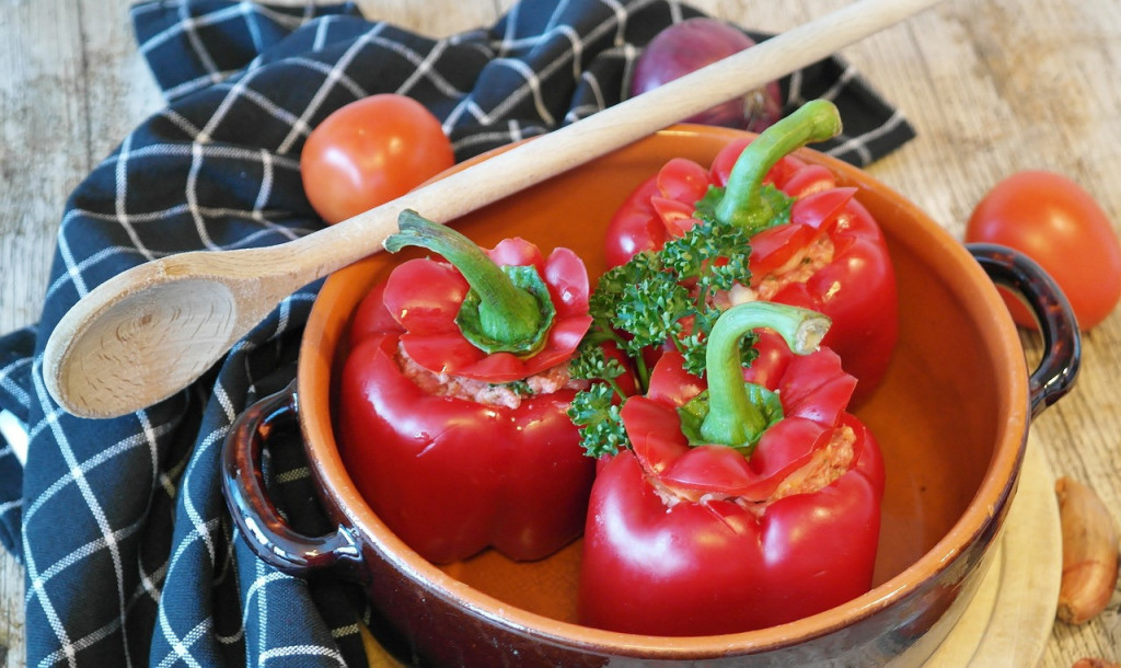 NAJLAKŠE PUNJENE PAPRIKE Vege ručak koji će i ljubitelji mesa zavoleti
