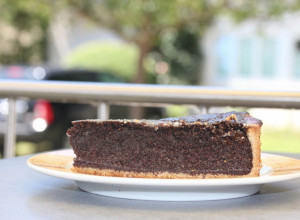 PROBAJTE ČIZKEJK NA MALO DRUGAČIJI NAČIN Mak daje posebnu draž, obožavaćete ovaj recept