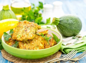 AROMATIČNE PLJESKAVICE OD TIKVICA Najpopularniji letnji ručak bez mesa