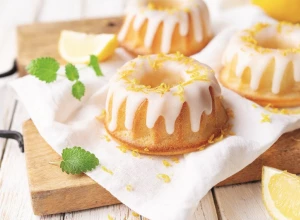 JEDNOSTAVAN RECEPT ZA SAVRŠENU POSLASTICU Napravite najukusniji kuglof sa limunom