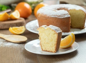 Sunđer-torta od pomorandže PRAVI SE BRZO A SMAŽE JOŠ BRŽE (video)