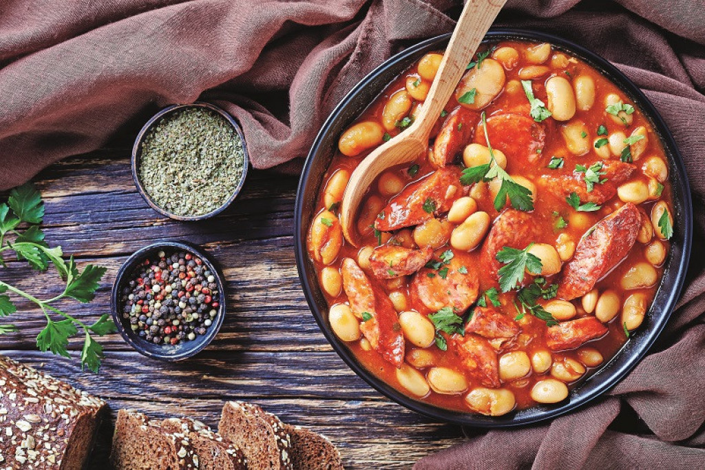 RECEPT I ZA POČETNIKE Prebranac se služi topao, a ako ga ovako napravite može se jesti i HLADAN