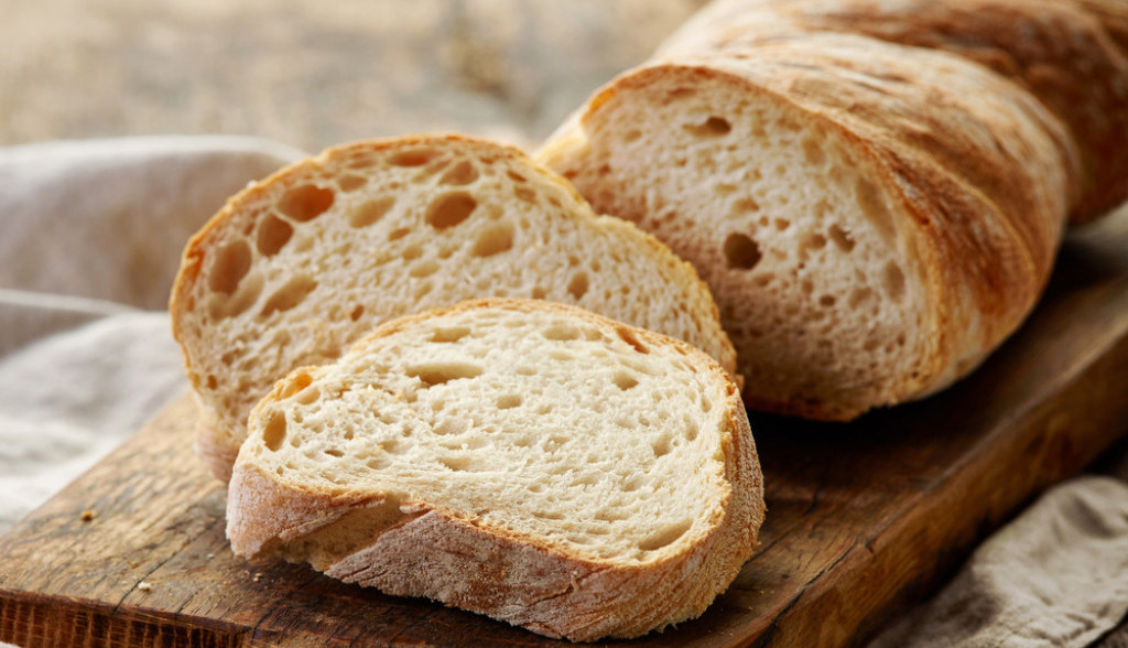 PROVEREN RECEPT ZA HRSKAV I VAZUŠAST HLEB Neodoljiv ukus koji osvaja sve generacije!