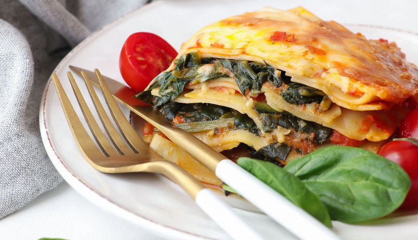 KO BI ODOLEO LAZANJAMA? Praktičan recept koji će nahraniti celu porodicu