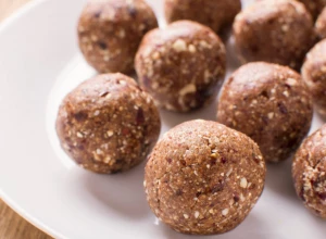 BABA LALINE BRZE KUGLICE Tope se u ustima, a posne, najbolje stavite duplu meru